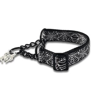Collar Martingala de Telaraña para Perros: Collar Antitirones de Tela de Halloween, Cadena Metálica Negra, Hebilla Opcional