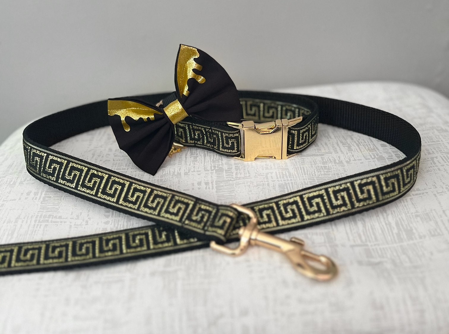 MUSE SET Pegasus Dog Collar and Leash Set Gold Greek Key 