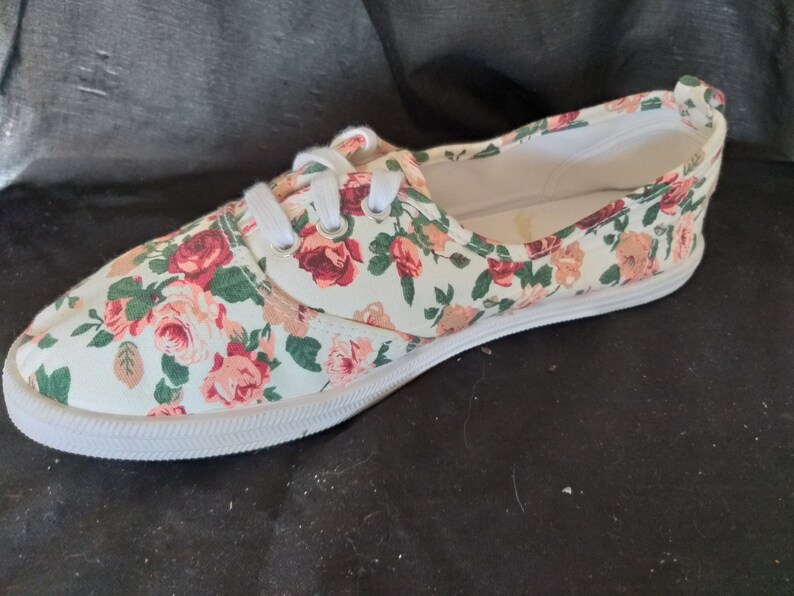 vintage flower shoes