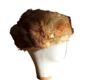 Vintage 1950s White & Brown Fur Hat With Leather Lining  display picture 3