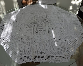 Handmade Crochet Cotton Tablecloth: Vintage White Lace, 44-inch Diameter