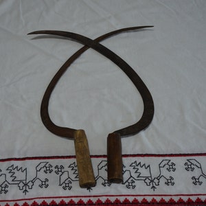 Rare Antique Primitive Old Sickle, Hand-held Agricultural Tool, Antique Farm Harvest Hand Sickle, Antique Rusty Metal Sickle, Farmhouse