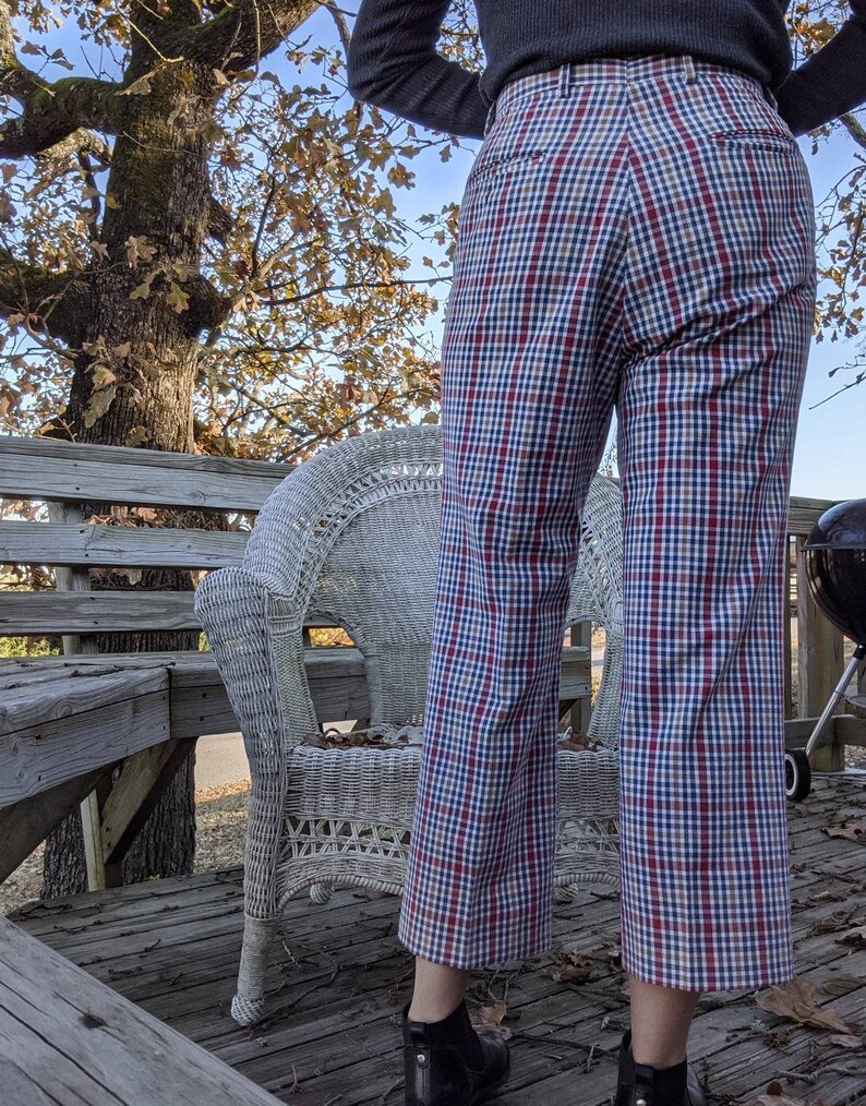 menswear style 31 waist white Red and tan light weight plaid dress pants blue