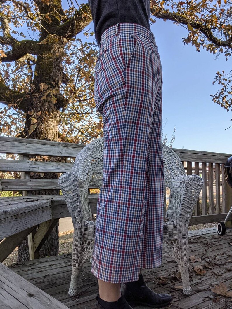 menswear style 31 waist white Red and tan light weight plaid dress pants blue