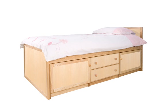 simple kids bed