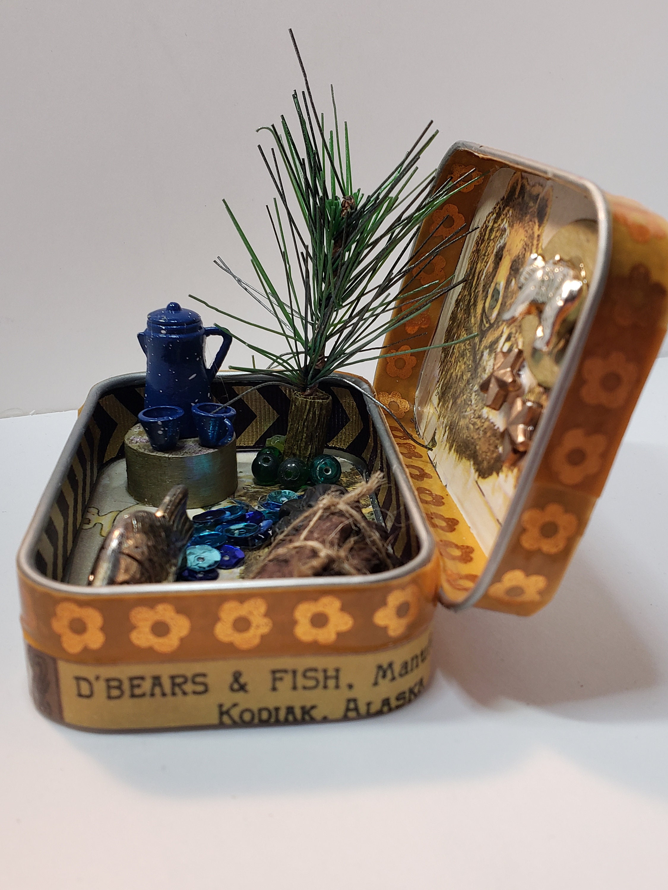 Altoid Tin Altered Art, Mixed Media, Decorated, Treasure Keepsake Gift  Box