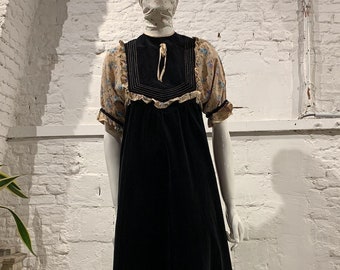 Vintage 1970s Prairie Black Velvet Floral Puffed Sleeve Ruffle Maxi Gothic Dress