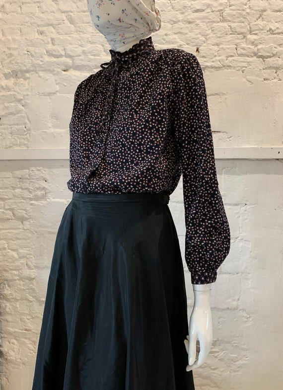 Vintage 1970s floral prairie blouse/shirt, cotton.