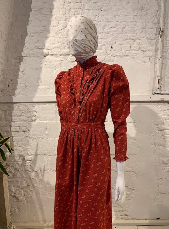 Vintage jaren 1970 80 Prairie Rene Derhy Paris Leaf Print Katoen Ruffle Kraag Gepofte mouw Pin Tuck Romantische Jurk Western Etsy Nederland
