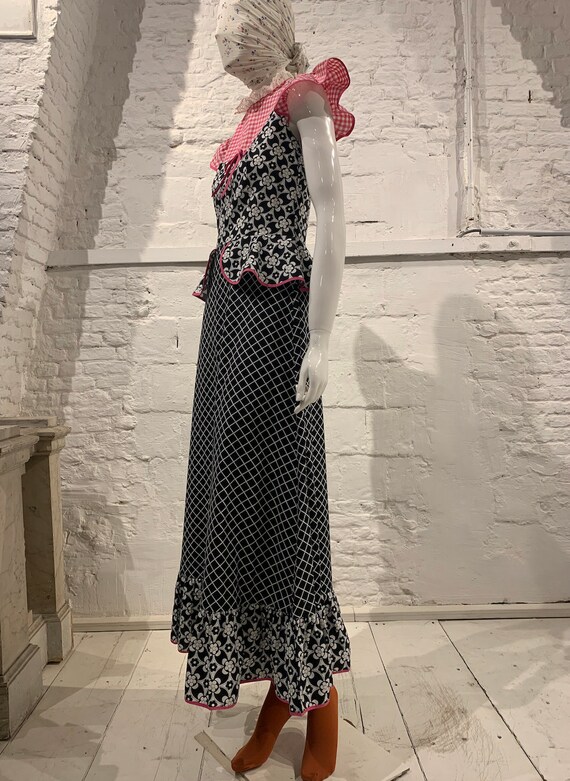 Vintage 1970s/80s prairie floral gingham cotton ru