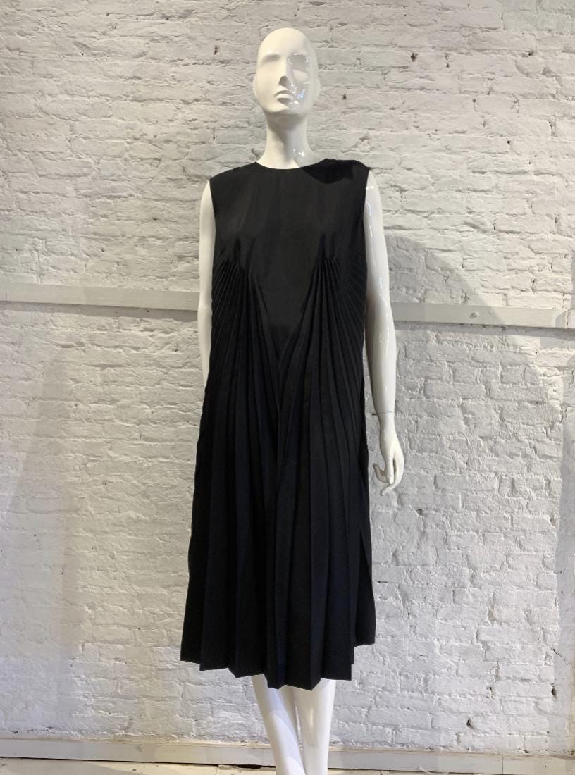 open lace back dress Black Pleated Maxi Dress