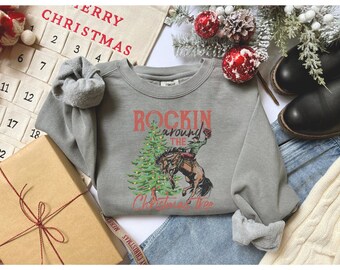 Rockin' around the Christmas Tree.