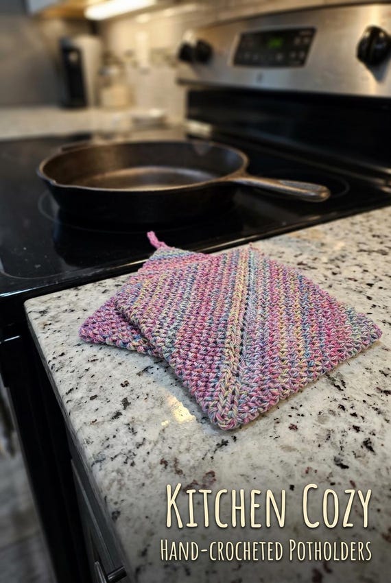 Crochet Kitchen Potholder Handmade Design Rustic Kitchen Decorative Accessory Heat Pad Cotton Material Durable Protection Cooking Essential