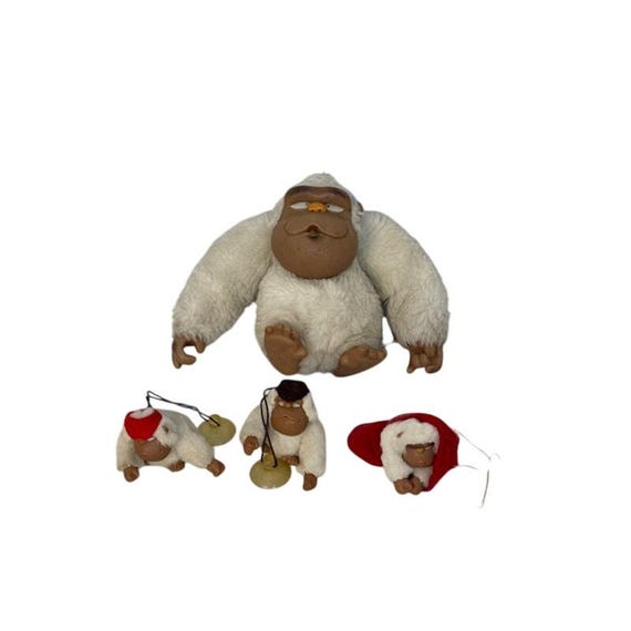 Vintage Applause Plush Rodney Needs Love White Gorilla & Ornaments