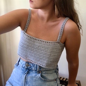 Crochet crop tee, Grey hand knit top, gray cropped top, sleeveless cotton top, square neckline, crochet bralette, bustier, hand knitted tank image 1