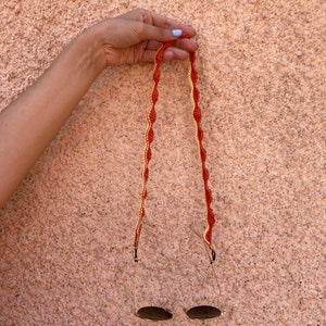 Handmade accessories for glasses, Eyeglasses chain, sunglasses chain, crochet eyeglasses chain, handmade glasses chain, eyeglasses necklace.