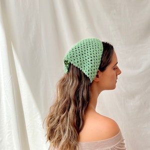 Crochet bandana, boho hair scarf, retro bandana, hair accessory, green bandana, vintage style bandana, crochet headband, cotton headband