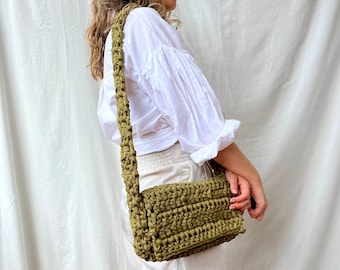 Crochet crossbody purse, green handmade bag, crochet shoulder bag, woven bag, Everyday bag, hand knit bag, retro bag, gift for girlfriend