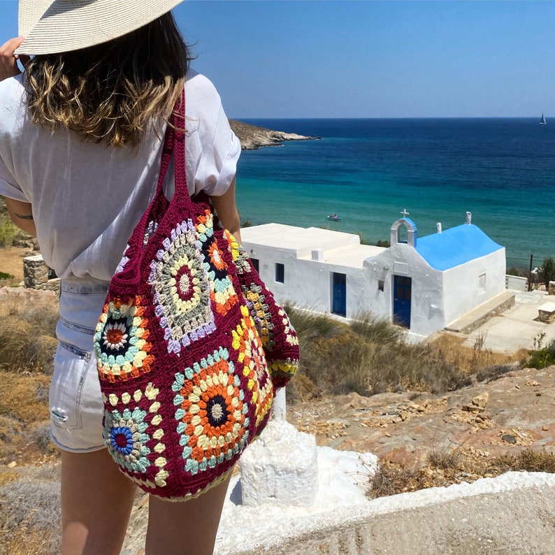 Crochet bag, burgundy bag, knit tote bag, crochet shoulder bag, granny square bag, retro crochet bag, handmade bag, woven bag, crochet purse image 1