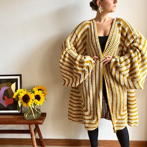 Black maxi cardigan, maxi sweater, cardigan long, longline cardigan, maxi duster sweater, oversized wool cardigan, kimono, crochet cardigan image 6