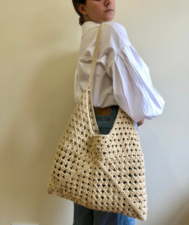 Hobo bag, crossbody shoulder bag, Crochet bag, Woven bag, beach large bag, everyday bag, retro bag, Granny square bag, straw bag, tote bag image 4