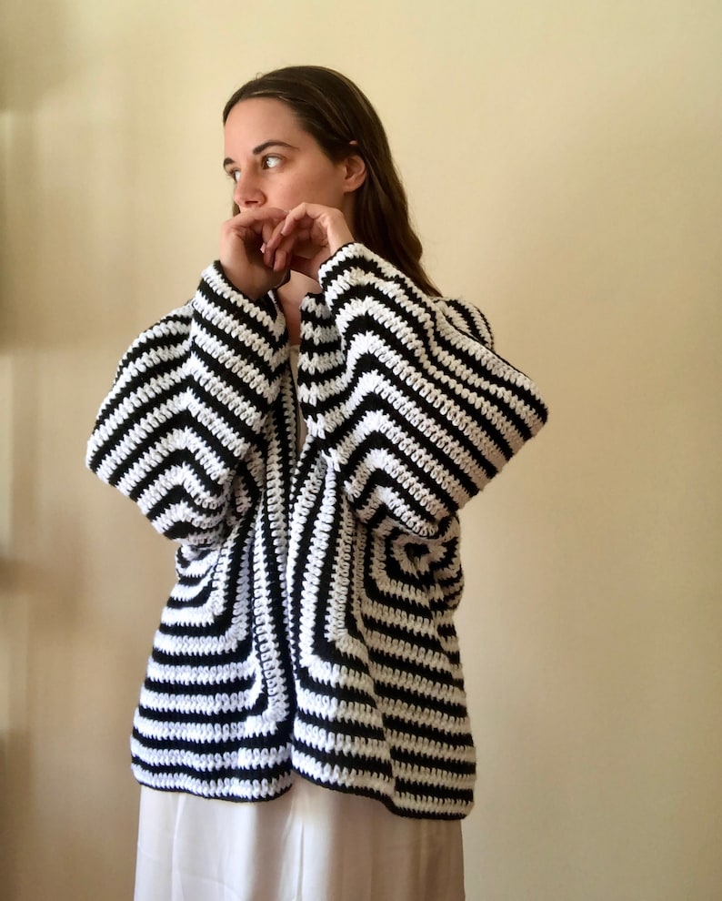 Oversized cardigan women, black kimono robe, striped cardigan, slouchy sweater, black and white cardigan, lightweight cardigan short kimono image 4