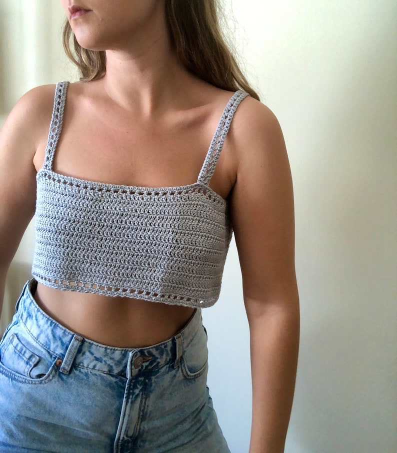 Crochet crop tee, Grey hand knit top, gray cropped top, sleeveless cotton top, square neckline, crochet bralette, bustier, hand knitted tank image 2