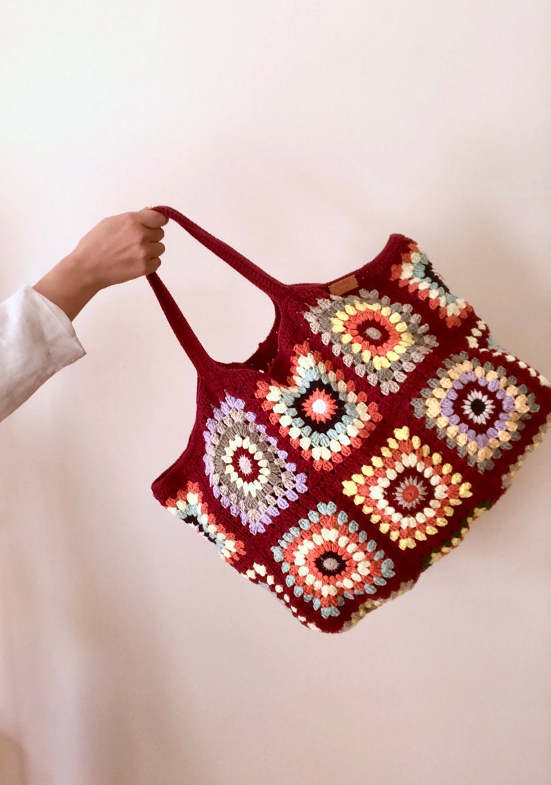 Crochet bag, burgundy bag, knit tote bag, crochet shoulder bag, granny square bag, retro crochet bag, handmade bag, woven bag, crochet purse image 4