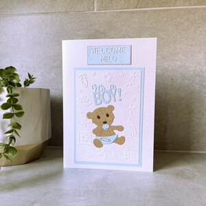 Nieuwe Baby Boy gepersonaliseerde teddy card | Handgemaakte | "Het is een jongen" | Britse verkoper