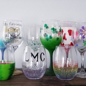 Custom Painted Wine Glass, Custom Wine Glass, Design a Wine Glass, Personalized Wine Glasses, Create a Wine Glass, Wine Glass Gift