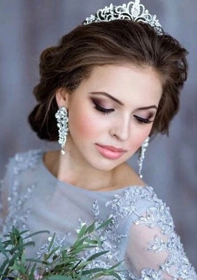 Handmade Glamorous Silver Diadem with Crystal Embellishments Luxury Silver Tiara Crown Diadem With Crystals, Bridal Hair  main image 4