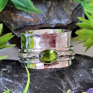 Gifts for Her-August's birthstone-Wide band, Oval cut, Green Peridot in SOLID Sterling Silver, Spinner/Anxiety/Stress/Worry ring