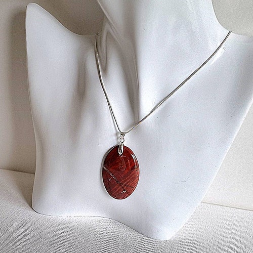 Gifts for Her- Red snakeskin Jasper Crystal Gemstone Necklace- Silver plated store snake chain-16