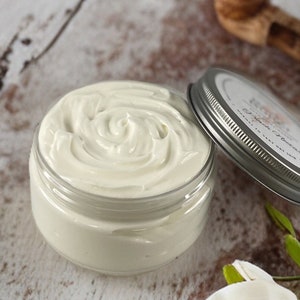 Best Natural Vanilla Butter Body Butter, Moisturizing Body Butter, Dry skin Body Butter, Body Lotion, Shea Body Butter, Cocoa Butter 8oz Jar