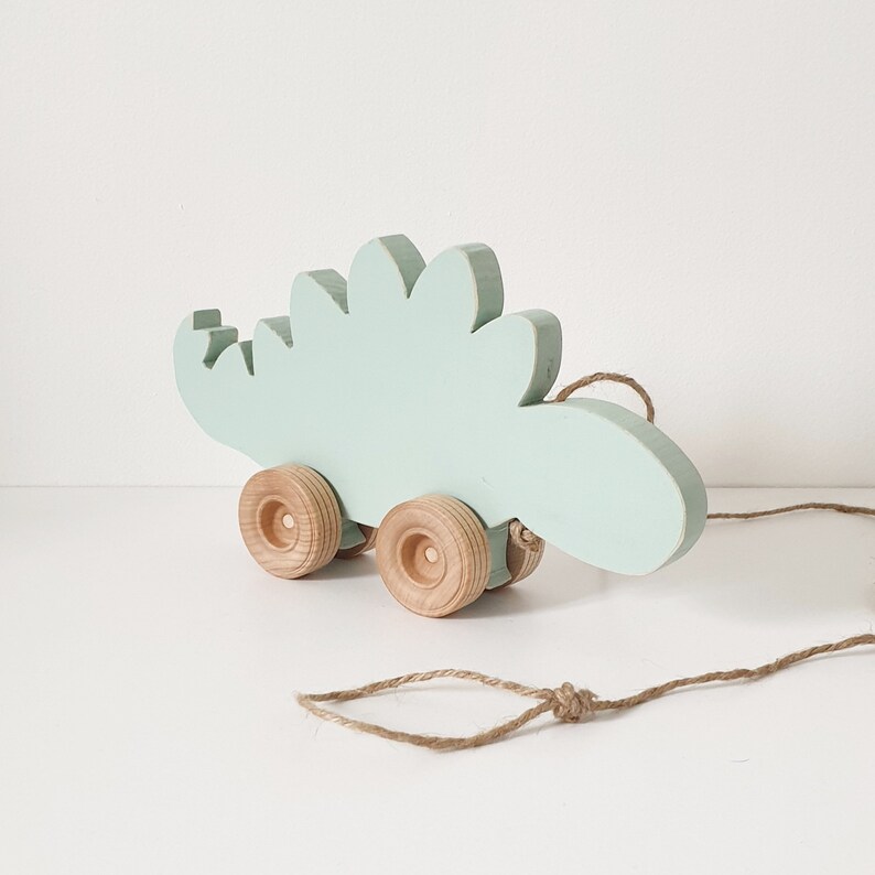 Pepito the Dino to walk