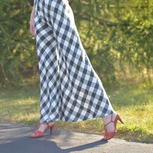 High-Waisted Bell Bottom Pants, Vintage 1970s
