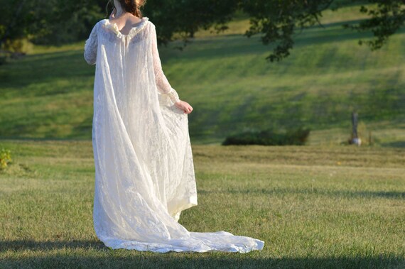 1970s Lace Empire Waist Cream Wedding Dress, Long… - image 2