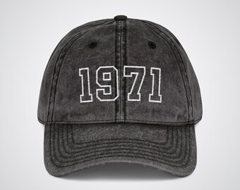 Retro 1971 Birth Year Embroidered Cap, Custom 55th Birthday Gift, Born in 1971, Birthday Party Retro Cap