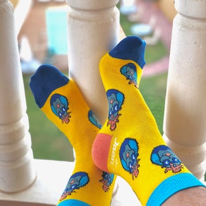 MARITIME Happy SEAL With Sunglasses Cool SOCKS For Men And Women, Unique Colorful Crew Length Socks Free Shipping Worldwide