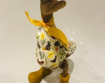Decorated Wooden Ducks Spring time **Wooden spoons/coasters/gift sets available**