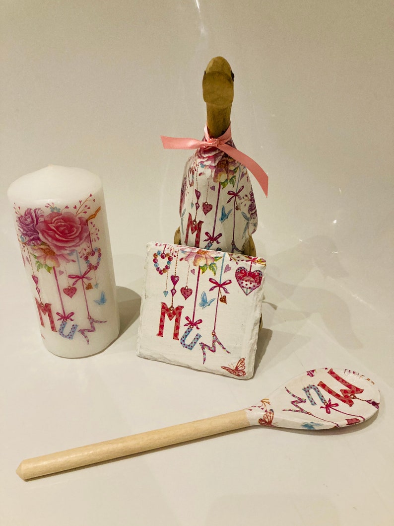 Charming Decoupaged Bamboo Wooden Duck with Floral Mum Design Perfect Gift for Mum Mothers Day Painted Boots Webbed Feet image 6