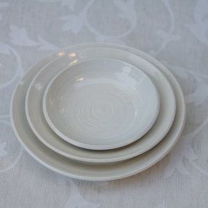 Small ceramic plates - set of 3 ; White plates; Serving dishes; Porcelain Plates