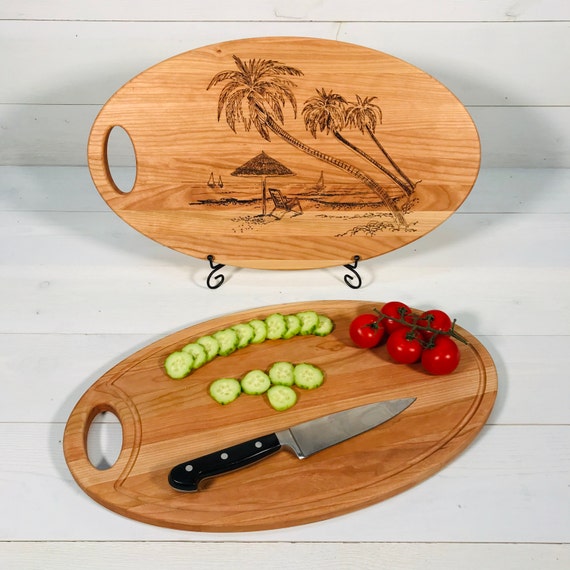 Gourmet Food with Bamboo Cutting Board Gift Set