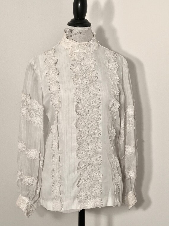 1970s Vintage Victorian Blouse