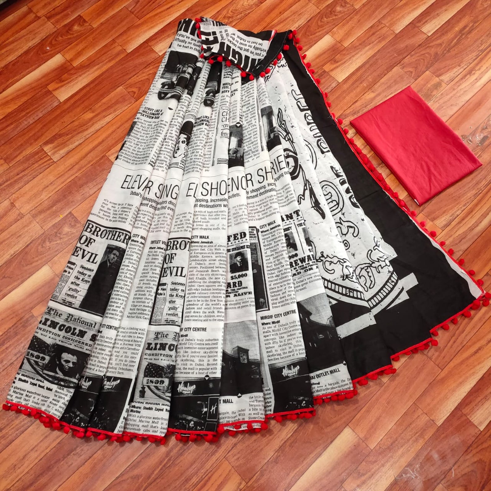 Newspaper Print Saree / Handblock Print/ Cotton Malmal Saree Paired