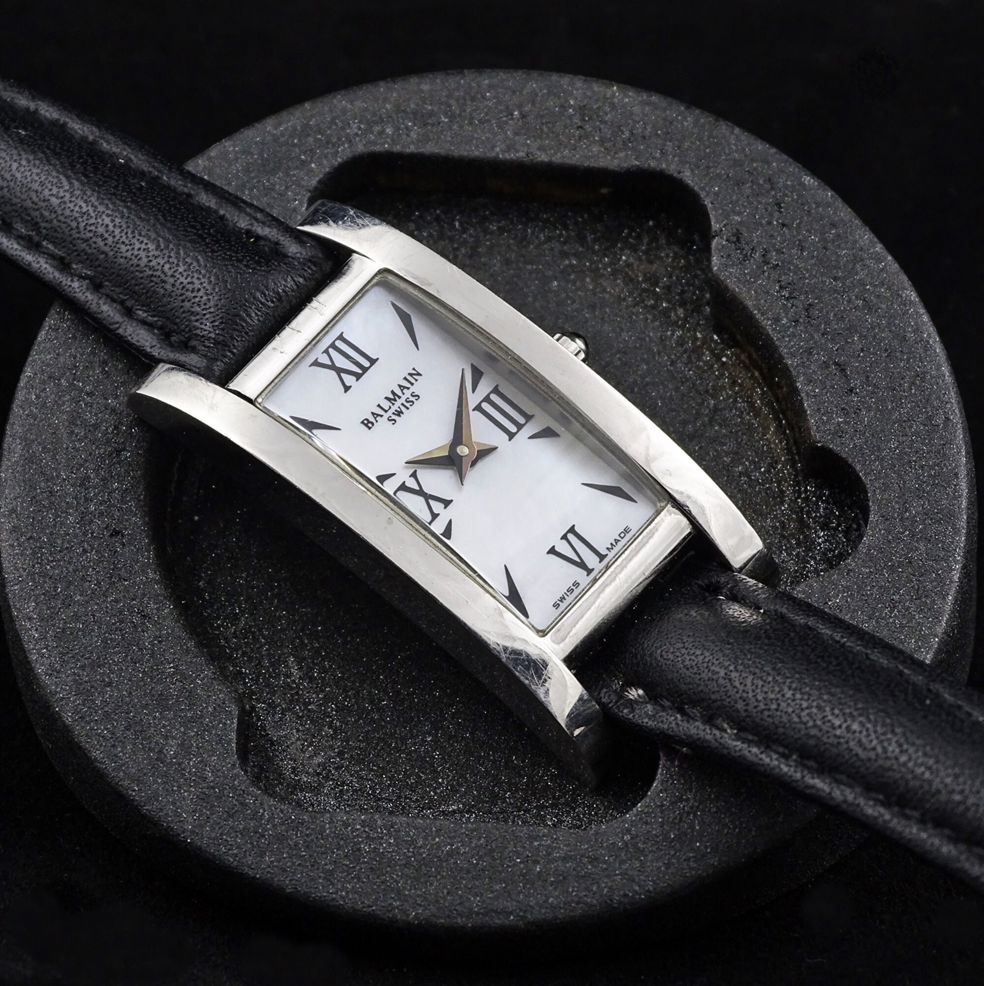 Discover more than 132 balmain ladies watches - songngunhatanh.edu.vn