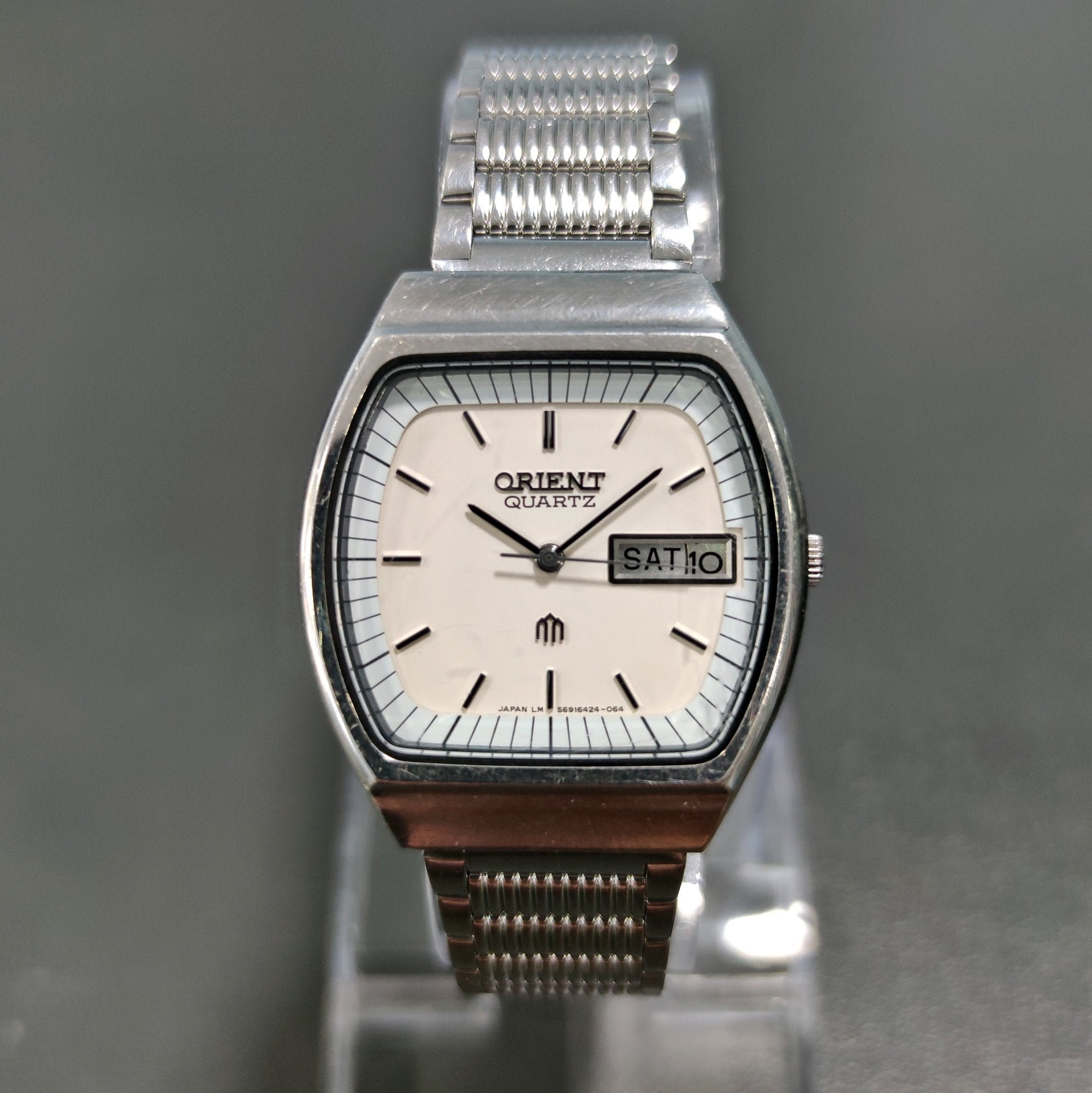 Orient Quartz 1980's Vintage Japanese Men's Watch Etsy