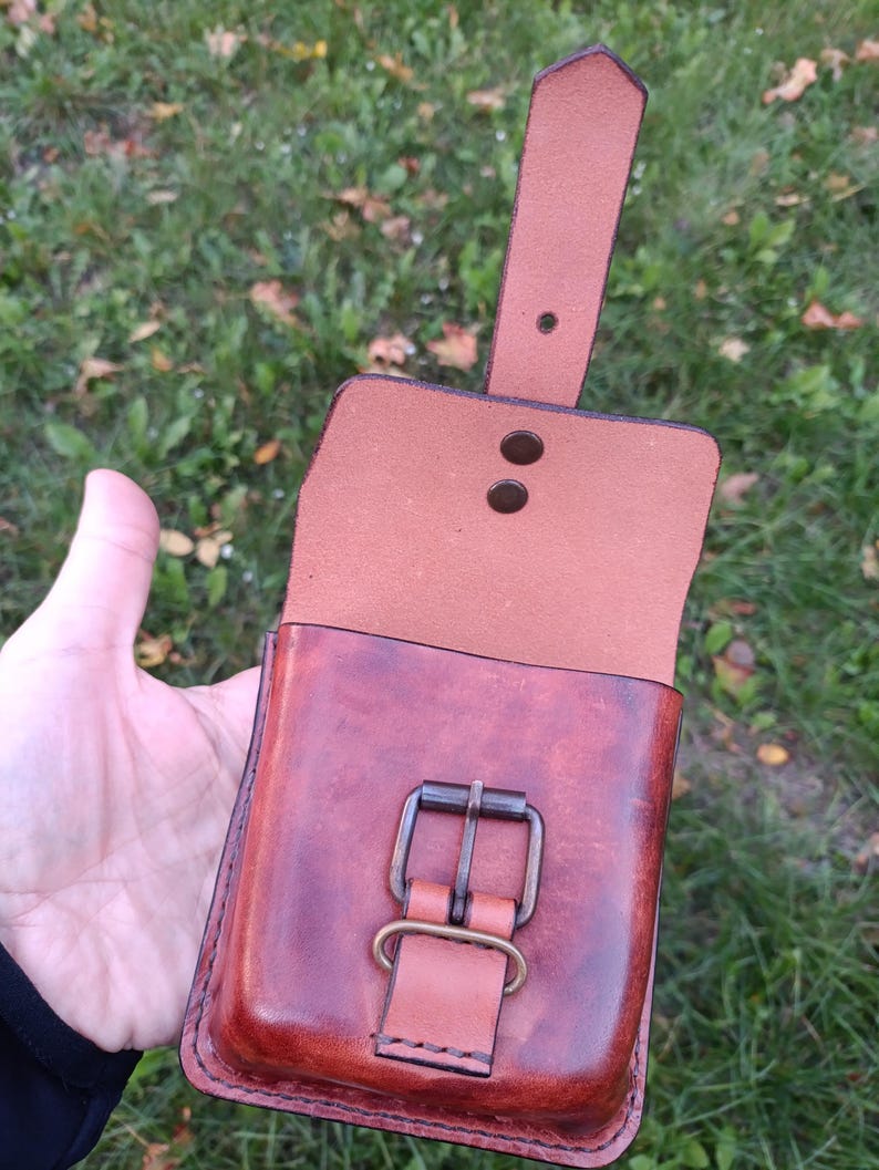 Handmade Leather Belt Pouch, EDC Waist Bag, Coin Card Holder image 18