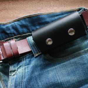 Handgjord svart läderväska för multiverktyg - Leatherman Wave Case, present till honom av Alex Polak