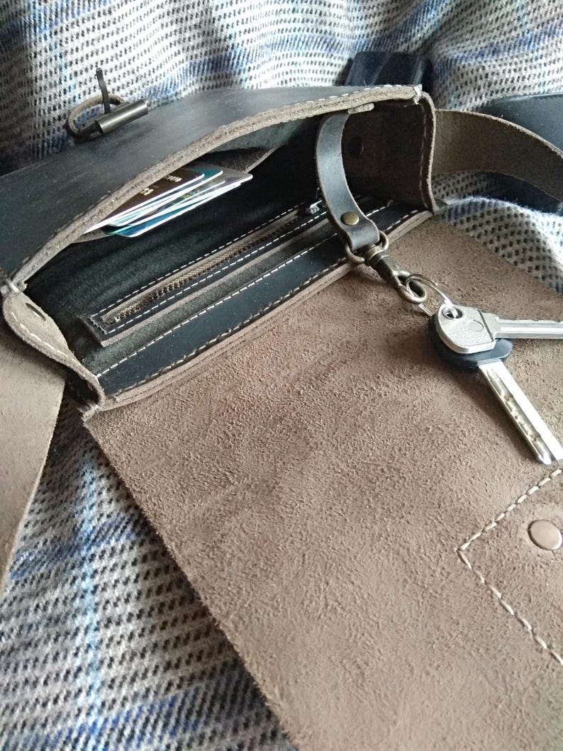 Borsa a tracolla piccola in pelle: borsa a tracolla da uomo. immagine 8